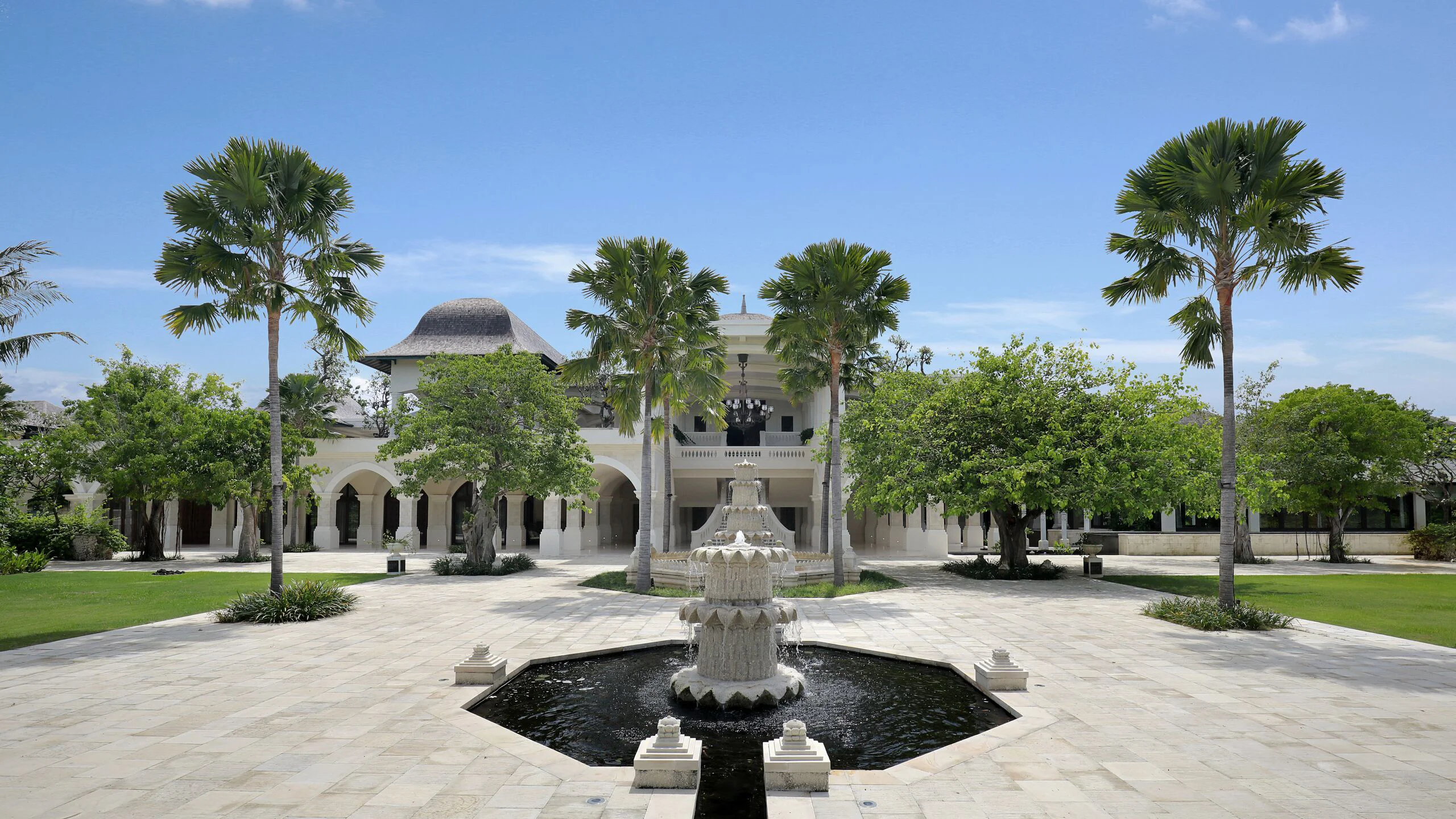 Jumeirah Bali-Trowulan